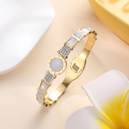 Gold & Pearl AD Studded Bracelet (Anti-Tarnish)