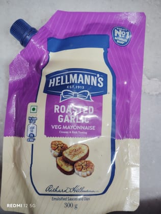 Hellmann s roasted garlic veg mayonnaise