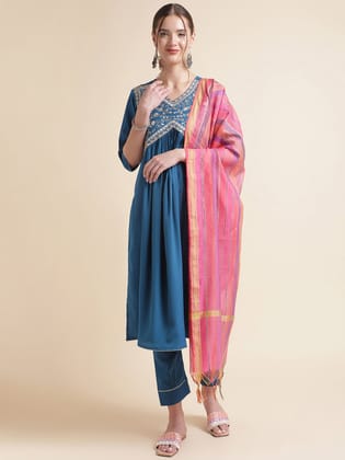 Blue Embroidered Work Crepe Kurta Set-S