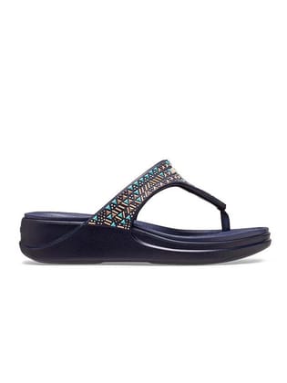 Crocs Boca Medallion Wdg Flip W-W7 / Deep Navy
