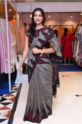 Graceful Grey Color Party wear Linen Digital Printed Sari 1272