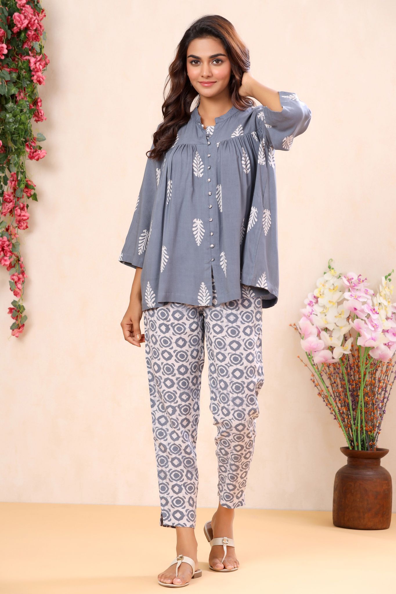 GREY MOTIF PRINTED CO-ORD SET-S