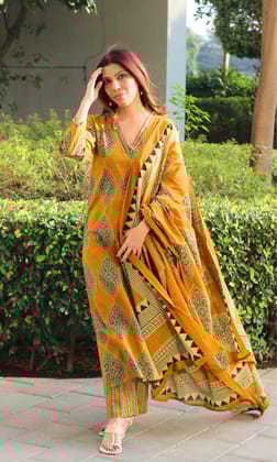 Cotton Mustard Geometric Mughal Print Suit with Cotton Printed Dupatta-XXS
