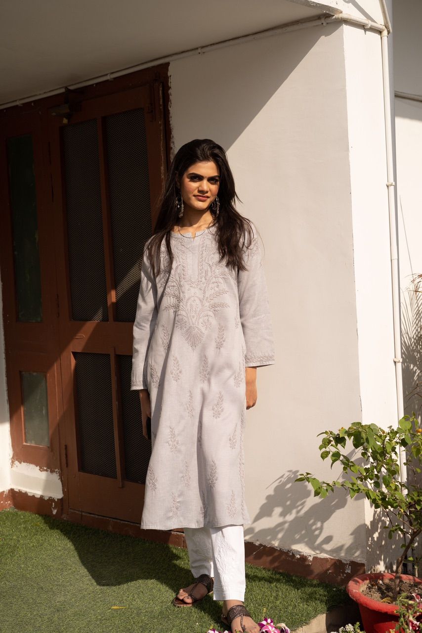 Hand embroidered Chikankari khadi cotton kurta