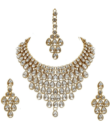 PUJVI - White Alloy Necklace Set ( Pack of 1 )
