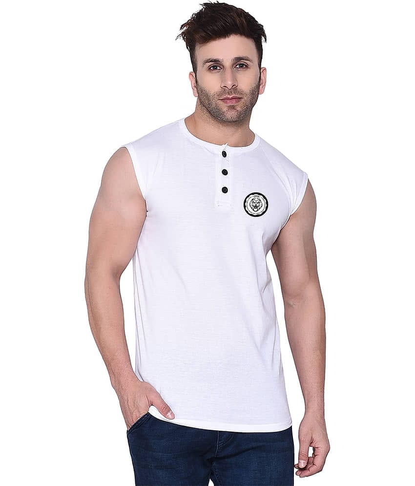 Tfurnish Men Cotton Blend Regular Fit Printed T-Shirt ( White )