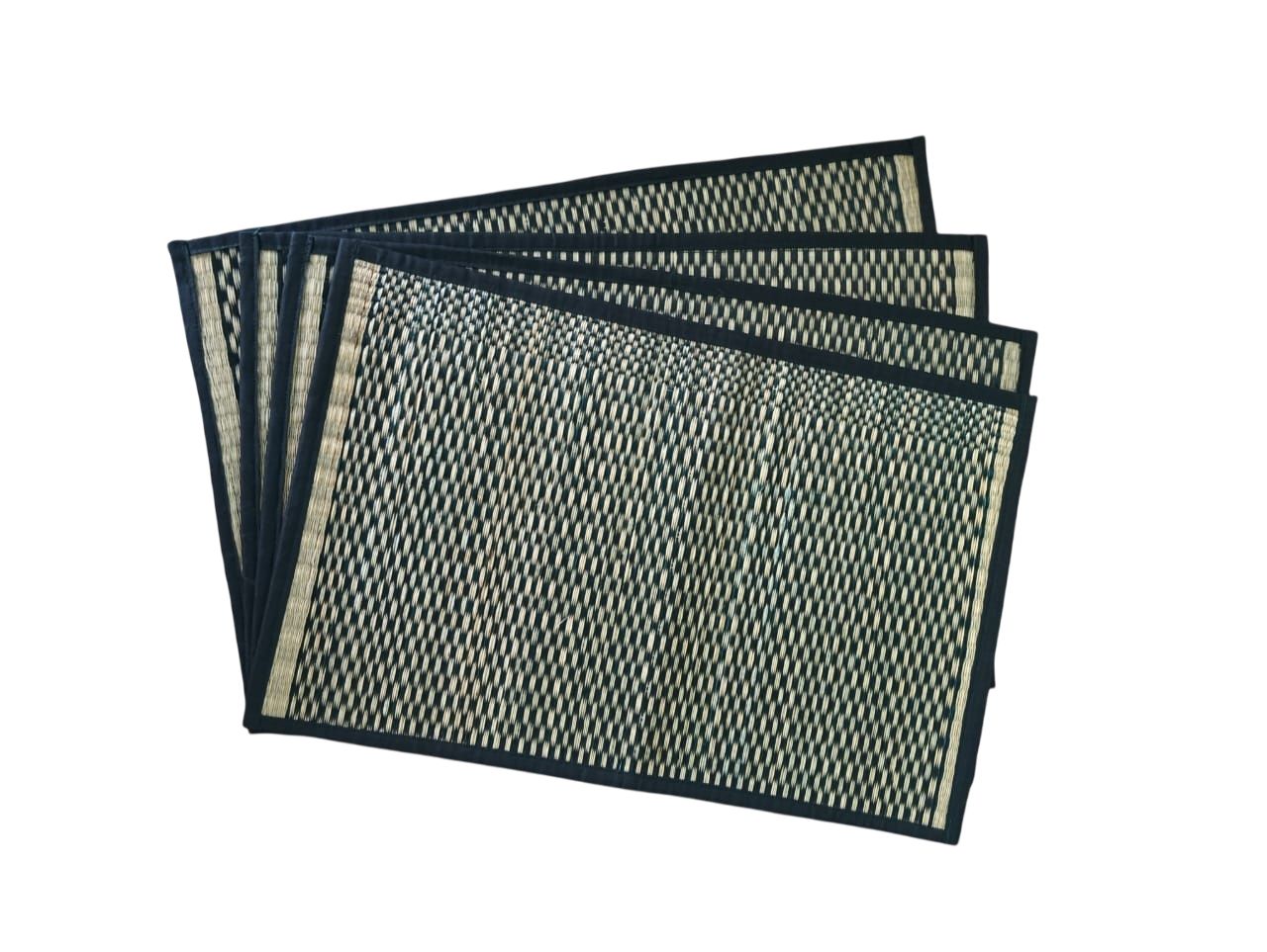 Exquisite Hand-Woven River Grass Mats from Pattamadai - Elegant Dining Table Decor