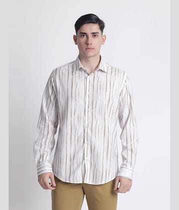 Ivoc Men Spread Collar Vertical Striped Cotton Casual Shirt