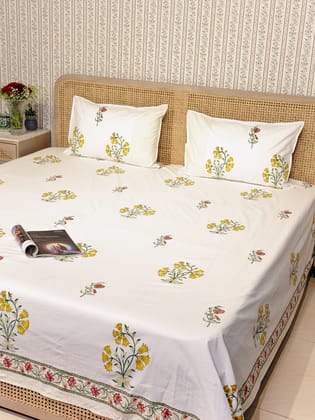 Premium Percale Cotton Super King Bedsheet with 2 Pillow Covers-Hand Block / Super King (108 X108 Inches) / Regular