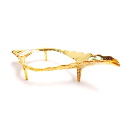 MAYAPURI Brass Sankha Stand for Pooja, Shankh Stand for Holding Conch Shells (Len:14cm) MAYAPURI Brass Sankha Stand for Pooja, Shankh Stand for Holding Conch Shells (Len:14cm)