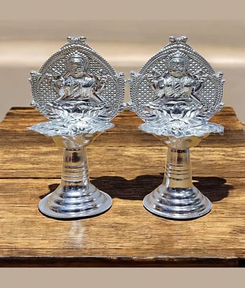 Sigaram Brass 4.5 Inch Fancy Kamakshi Diya For Home Pooja Decore K4564