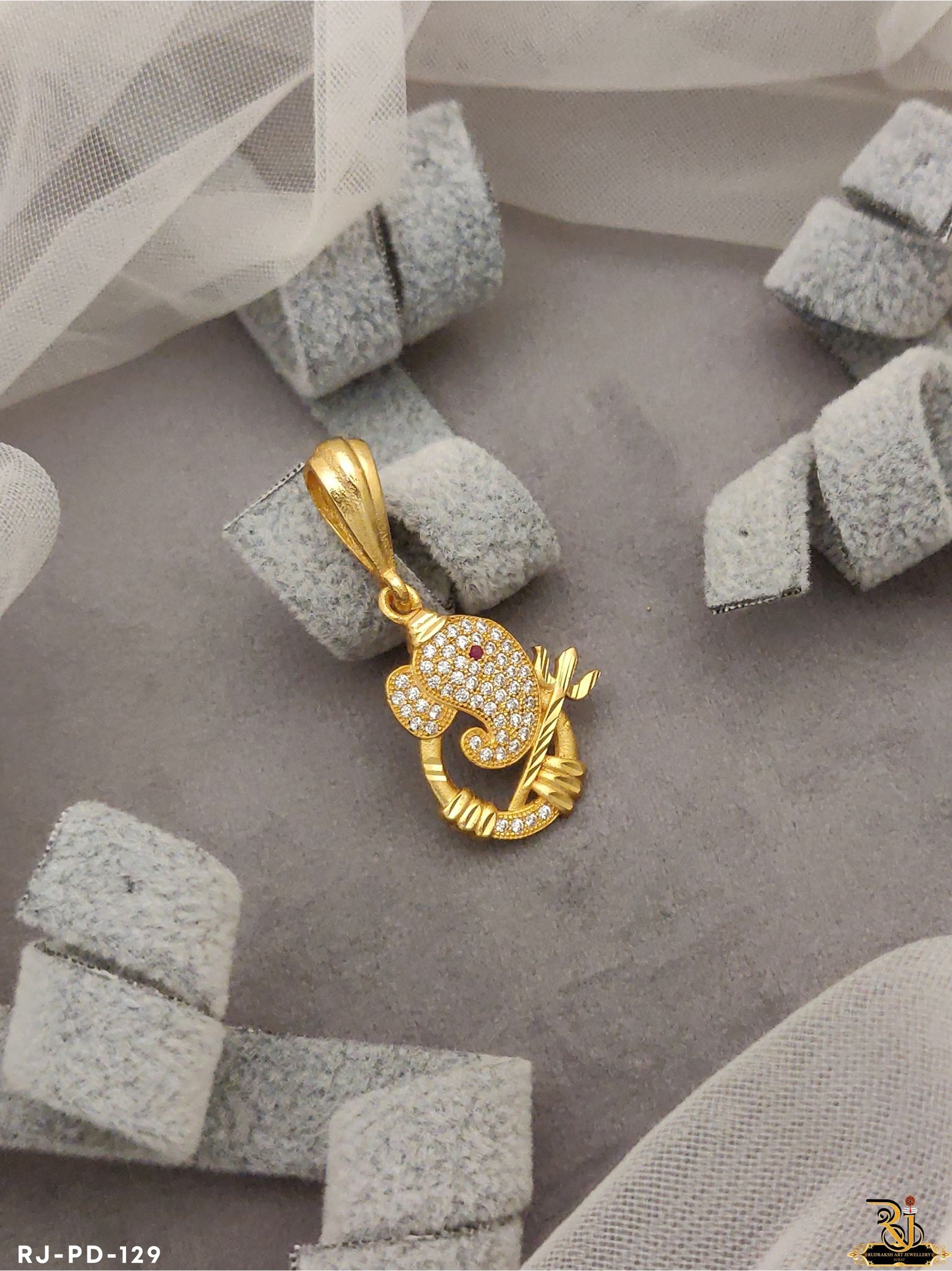 Unique Design Ganesh Ji Pendant PD-129