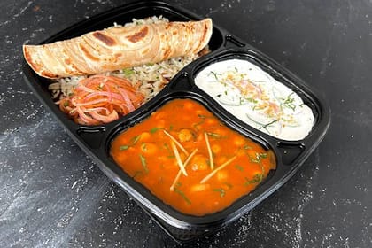 Chole Masala Thali