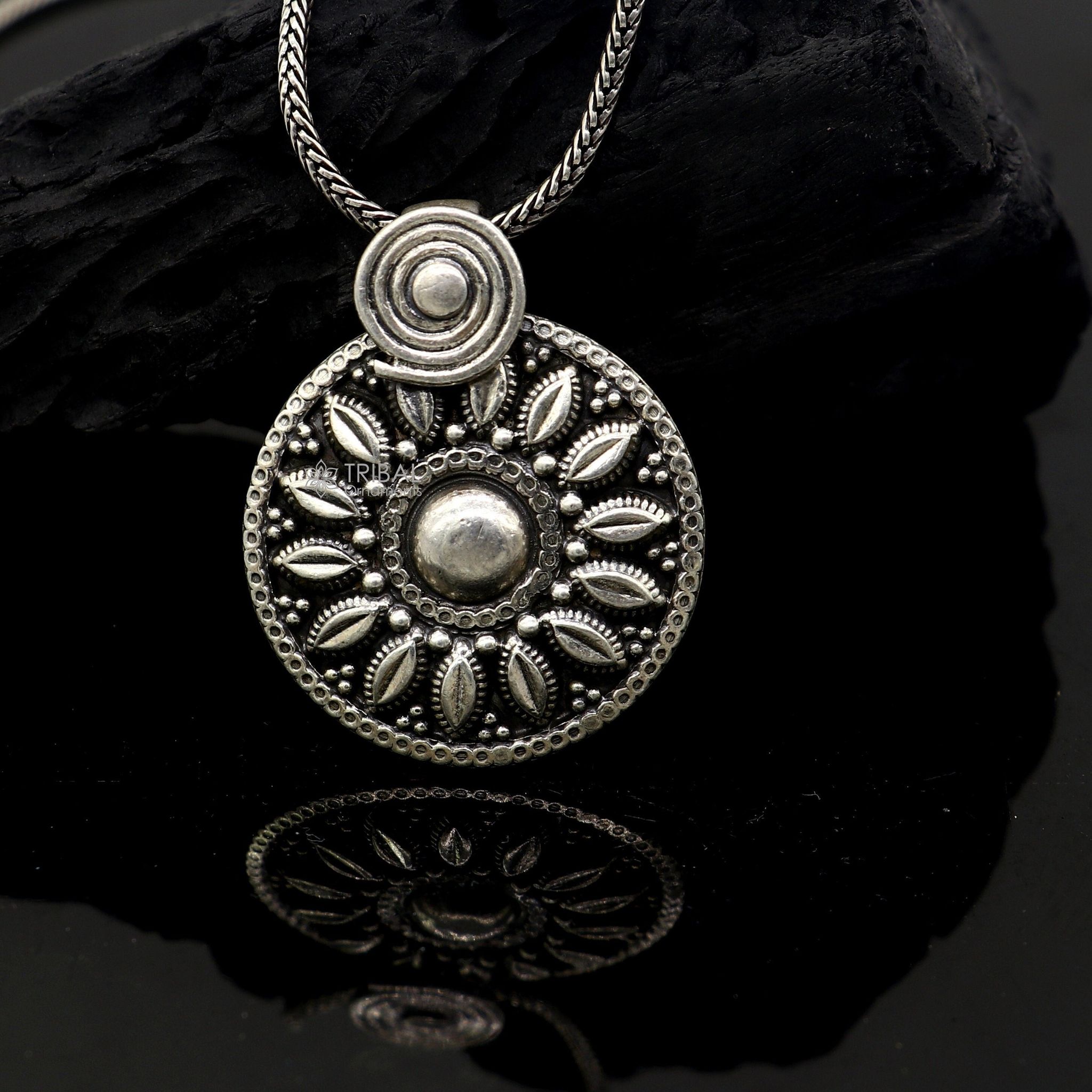 925 sterling silver Vintage unique flower work design handmade floral pendant excellent heart shape ethnic belly dance jewelry nsp836