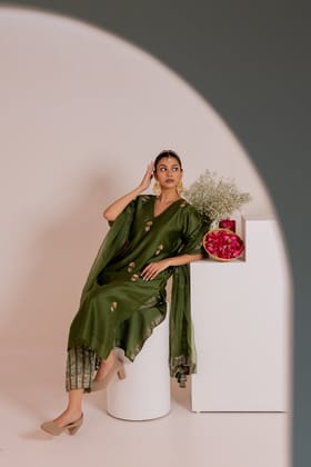 Sidhyaa Kurta Set-S