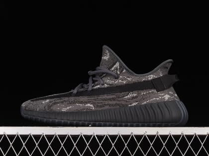 adidasMens Yeezy Boost 350 - Dark Salt-Euro 41