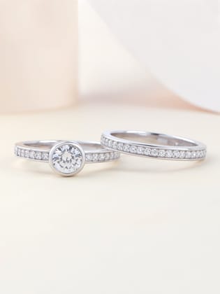 1 Carat American Diamond Solitaire Ring With A Band-12