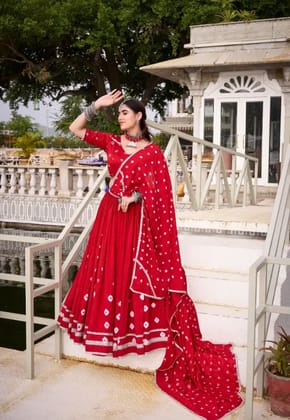 Glops Eligan Gujarat Graas Lahenga Outfits Glops Eligan Gujarat Graas Lahenga Outfits