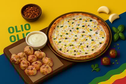 Corn And Onion Pizza + Knots Combo