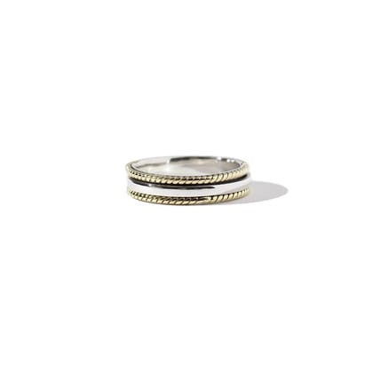 Twisted Gold Border Fluid | 925 Silver Ring for Women & Men-12