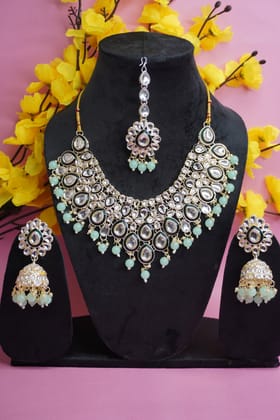 Pista green Heavy kundan necklace with Earring & Maang Tikka-One Size