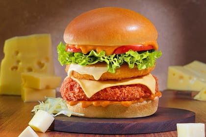 Lord Cheesynator Chicken Burger