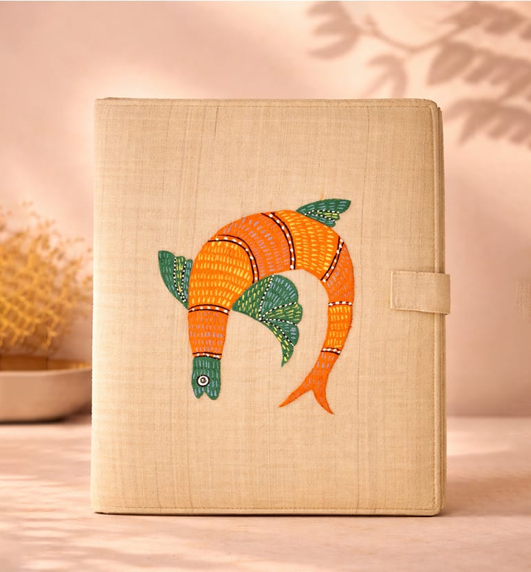 Handcrafted Traditional Gond Art Fabric File Folder – Colourful Fish Motif