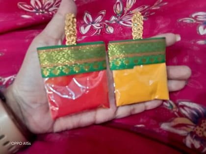Haladi Kumkum Packing