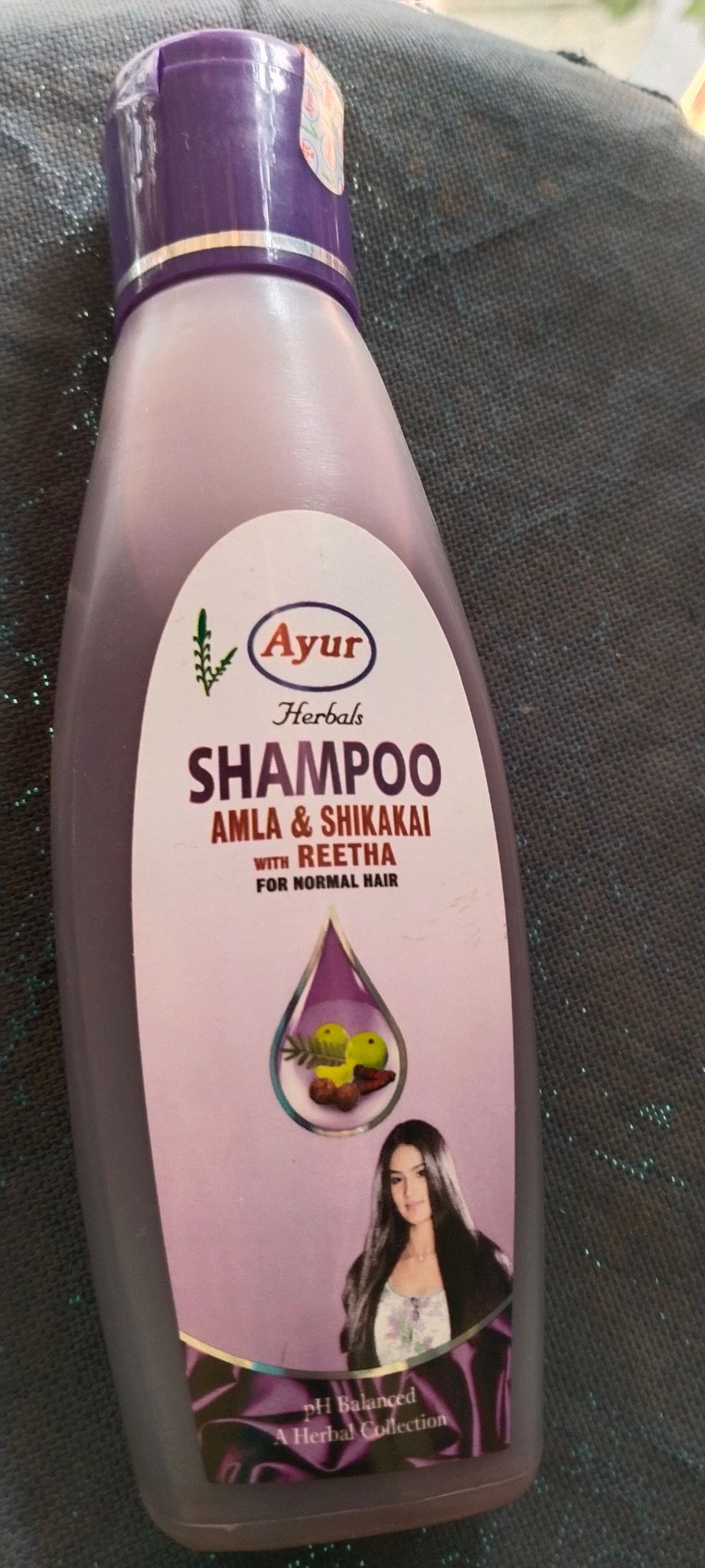Ayur Herbals Shampoo Amla & shikakai With reetha 