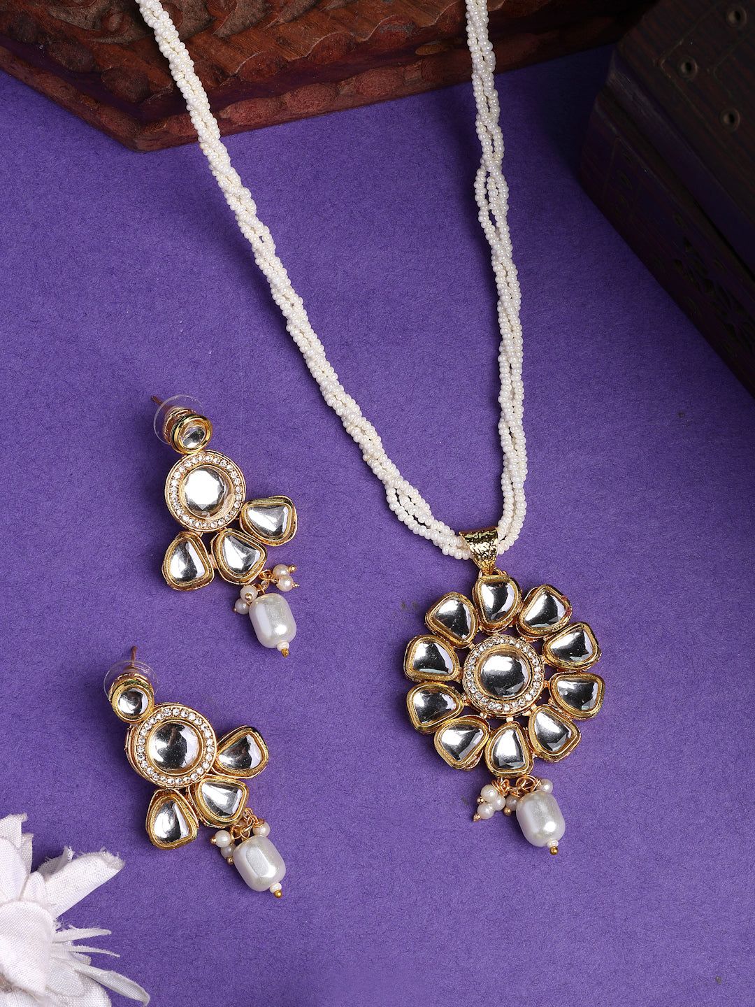 NVR Women Gold Plated Kundan Studded & Pearls Long Jewellery Set-One Size / Gold / Alloy