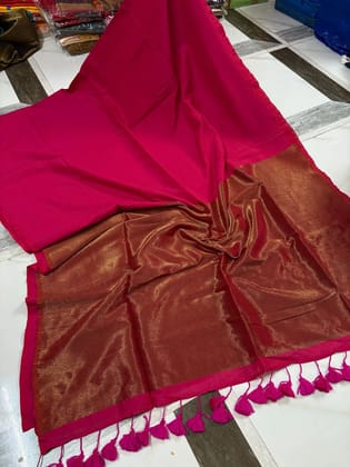 Aachal jari saree