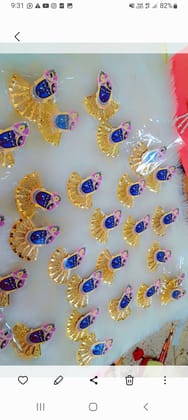 Broaches