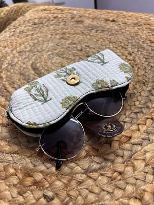 Fabric Sunglasses Cover – Stylish Protection for Your Shades