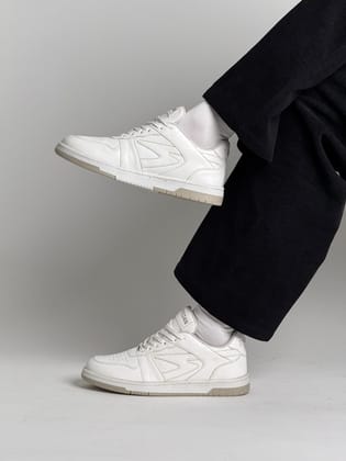 SYEDAN AURA WHITE-UK 6