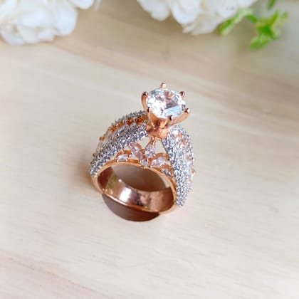 VS Sterling Silver Cocktail Ring 098-9