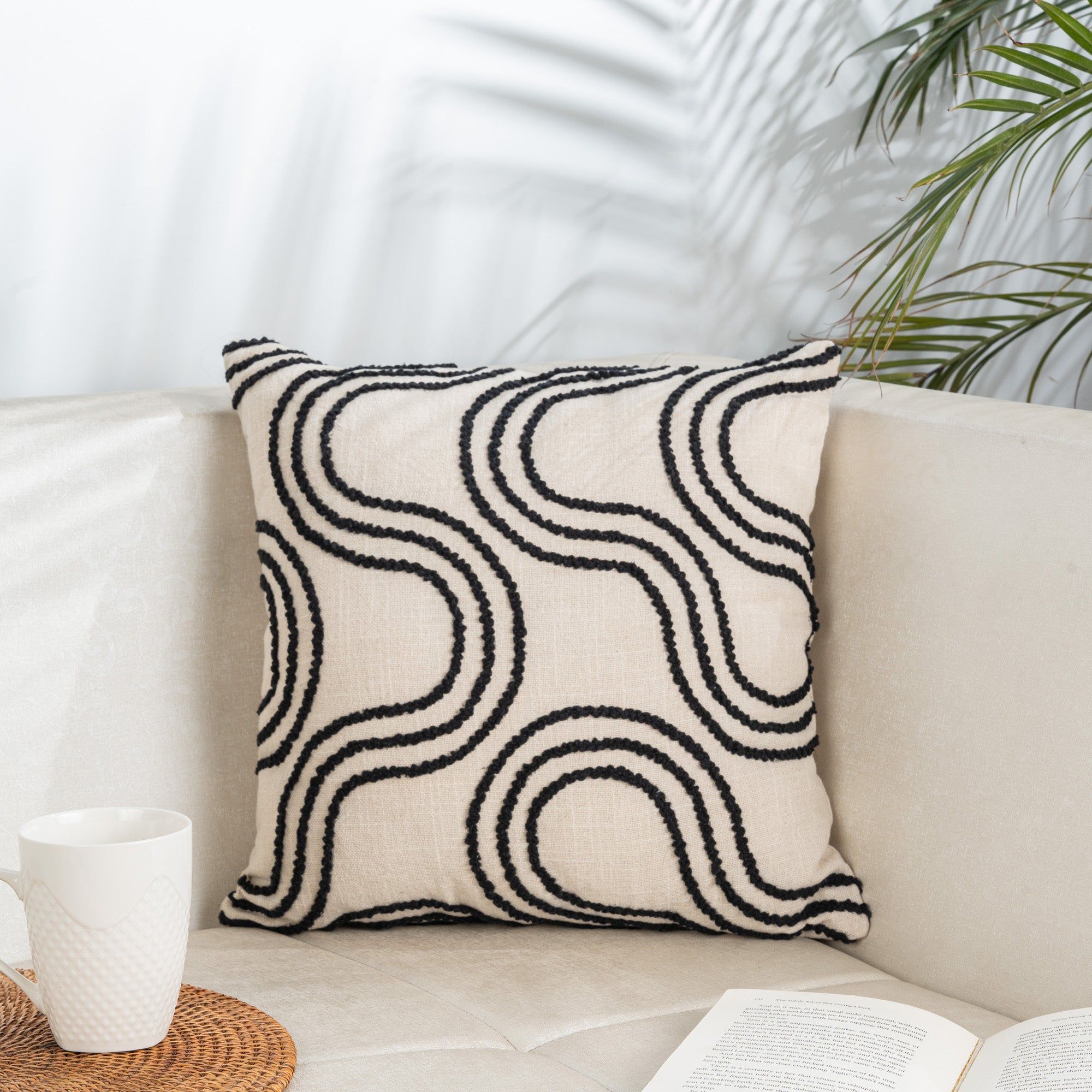 Monochrome Swirl Cushion Cover-16"x16" / Single