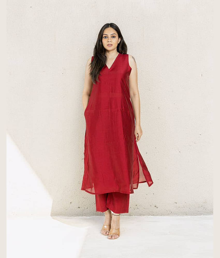 Royal Export Women Chanderi Solid Straight Kurti With Pants ( Brown )