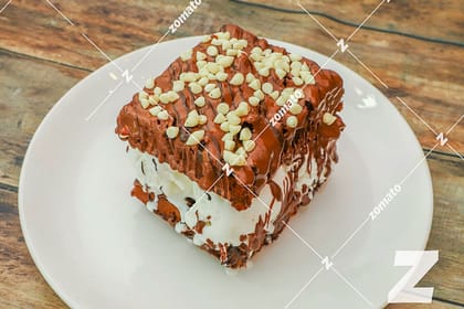Choco banana sandwich waffle