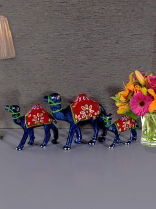 DreamKraft Paper Mache Set of 3 Showpiece Camel (12x10x8 cm, Multicolor)