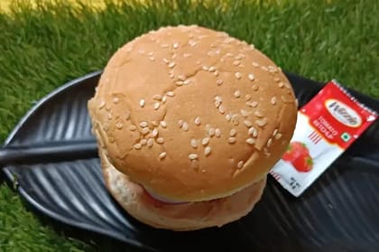 Aloo Tikki Burger