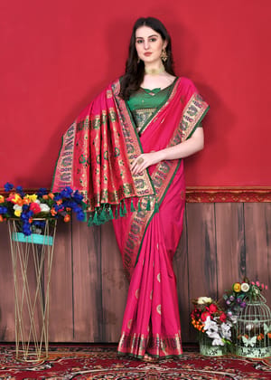 Yavira silk Women's Pink Handwoven Silk Blend Saree