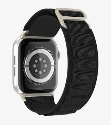 Game - Signature Apple Watch Strap - Black 44 MM