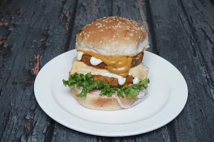Thousand Veg Cheese Burger