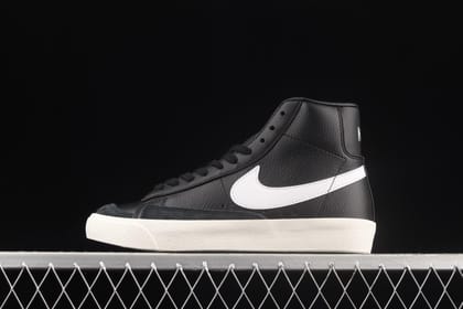 NikeMens Blazer Mid 77 Vintage - Black Sail-Euro 41