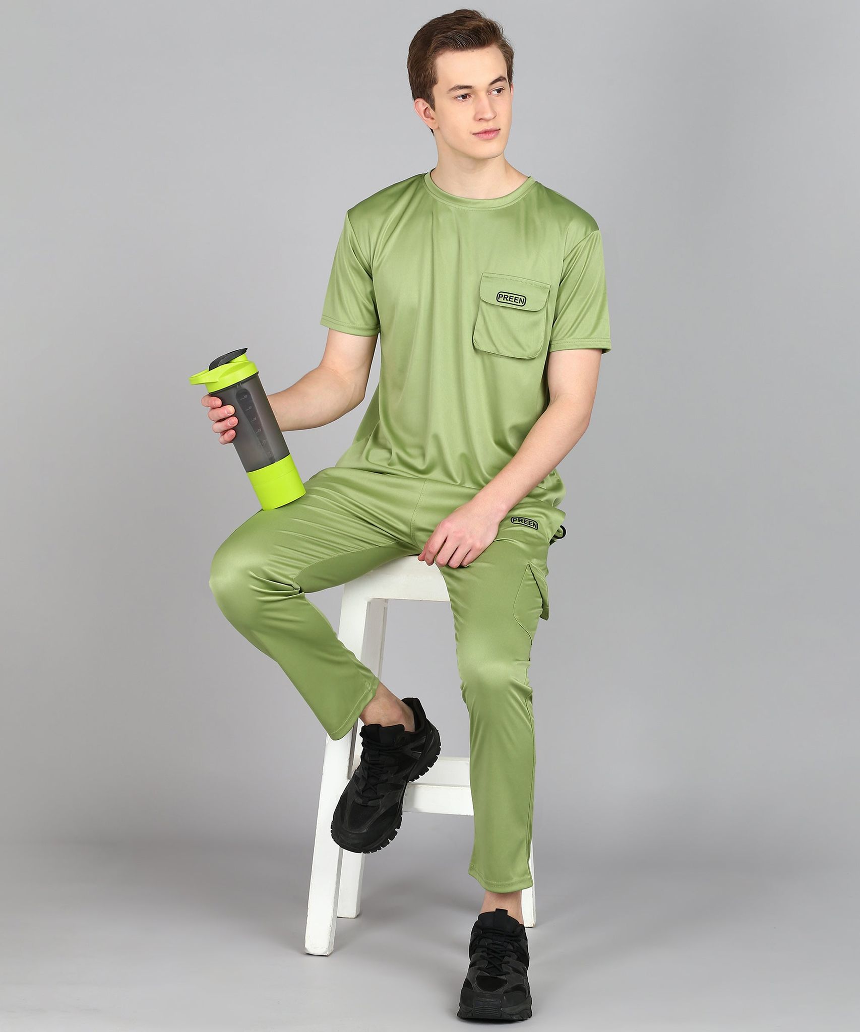 Preen Men's Pista Colour Solid T-shirt and Lower Set-M