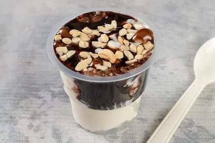 Hot Chocolate Fudge Sundae