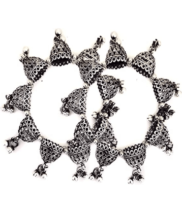 PUJVI - Silver Cuff ( Pack of 1 )