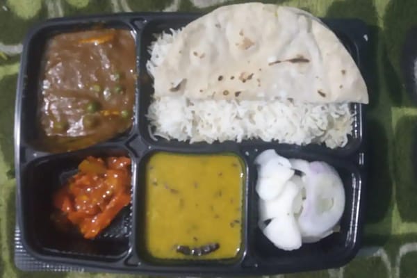 Allahabadi Dshi Fast Food