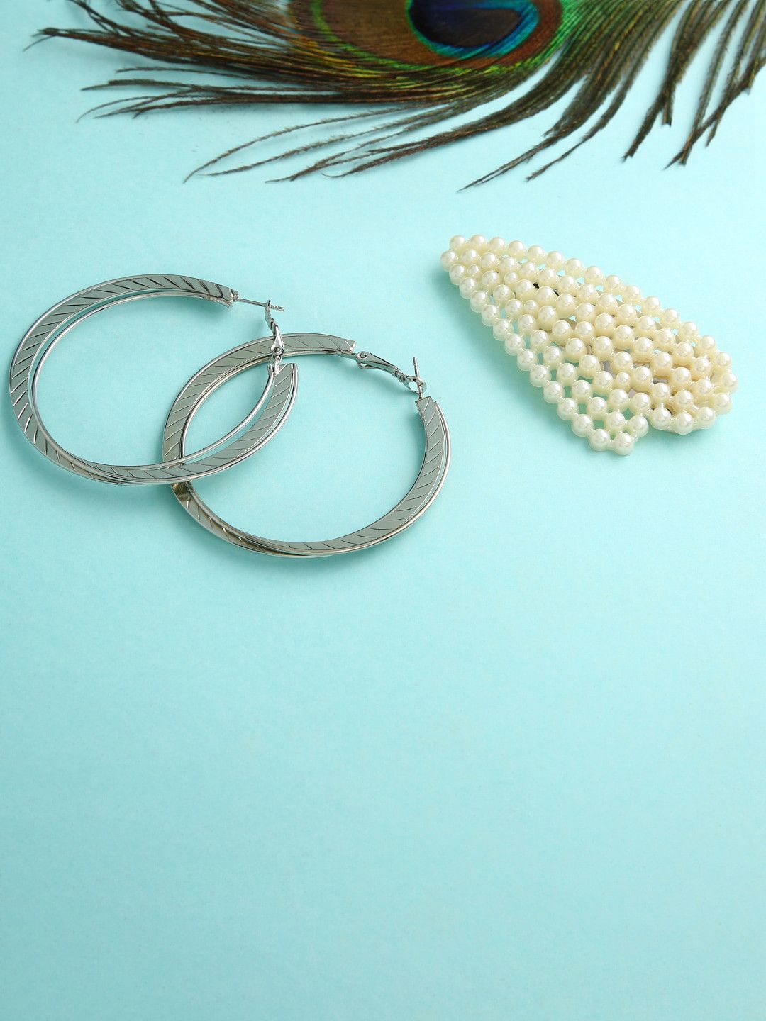 JustPeachy Silver-Toned Contemporary Hoop Earrings
