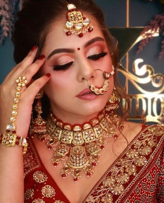 ZEVAR I High Quality Gold-Plated Bridal Jewellery Set-Maroon